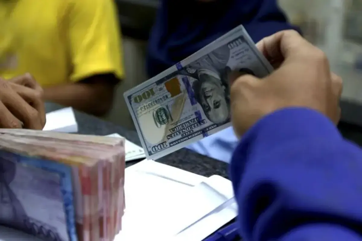 Rupiah Menguat Jauhi Level 17.300, Bi Siaga Di Pasar