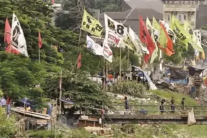 Partai Politik: Arena Demokrasi atau Benteng Kekuasaan?
