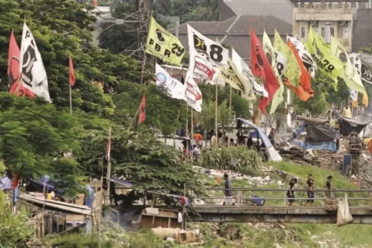 Partai Politik: Arena Demokrasi Atau Benteng Kekuasaan?