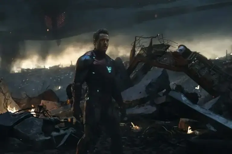 Sutradara MCU Menyesal Pernah Tolak Kematian Iron Man di Endgame