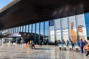 Ruang Udara Kuwait Dibuka Lagi, Penerbangan Dimulai Bertahap