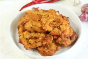 Rahasia Warteg Bikin Dadar Jagung Tetap Kriuk Seharian, Ternyata Cuma Modal Tepung Ini!