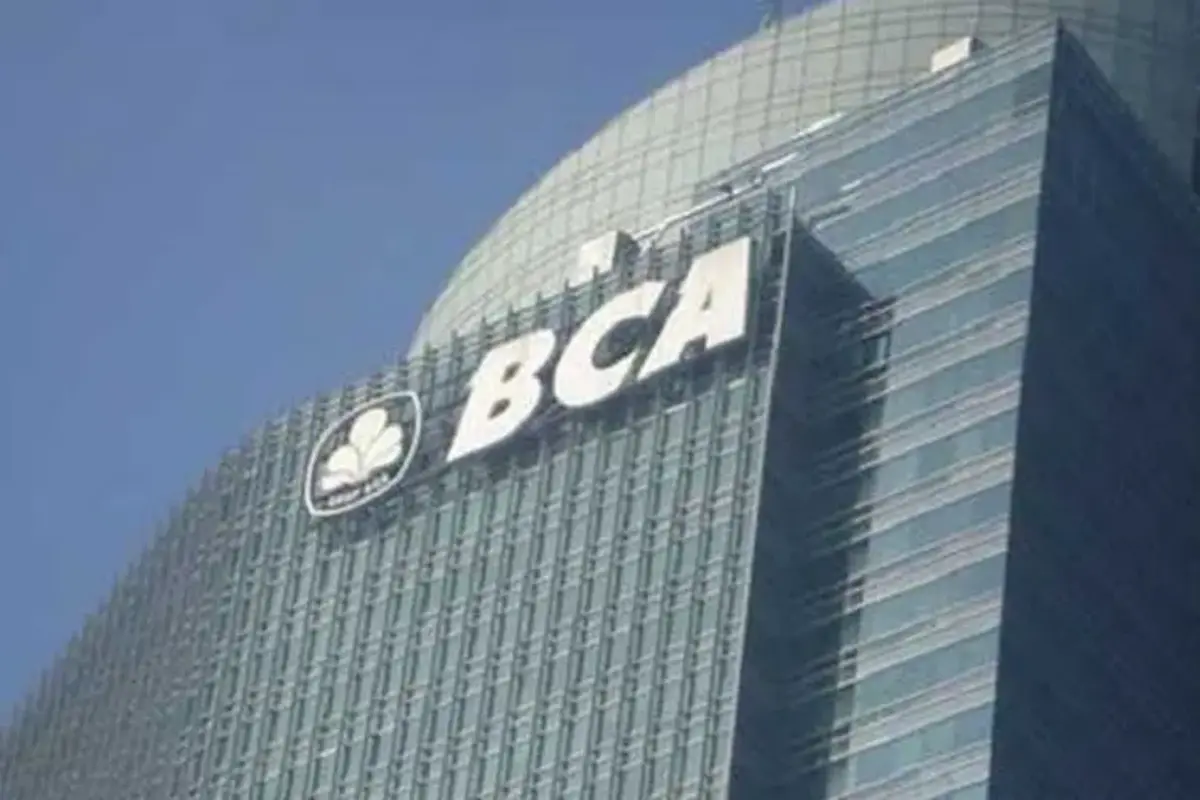 Rupiah Melemah, Bca Tegaskan Dampak Ke Portofolio Kredit Tak Signifikan