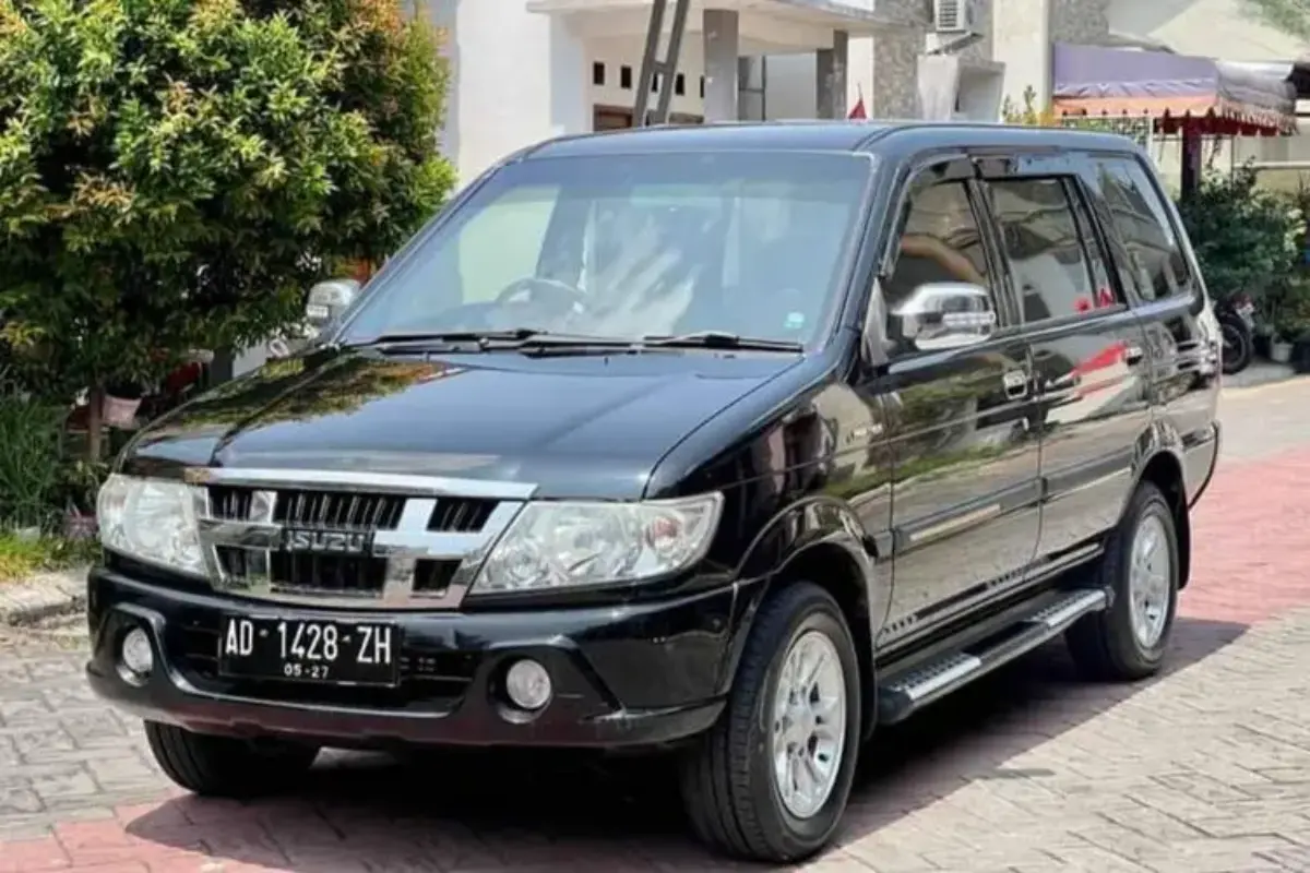 Ini Daftar Mobil Diesel Lawas Yang Aman Minum Biosolar