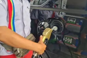 Ini Risiko Turun Oktan dan Campur BBM bagi Mesin, Apa Saja?