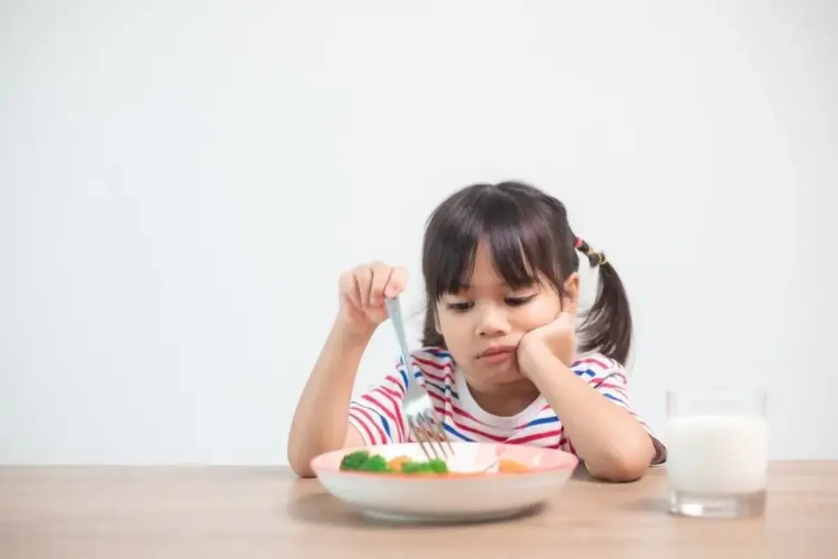 Orangtua Perfeksionisme Bisa Picu Gangguan Makan Pada Anak