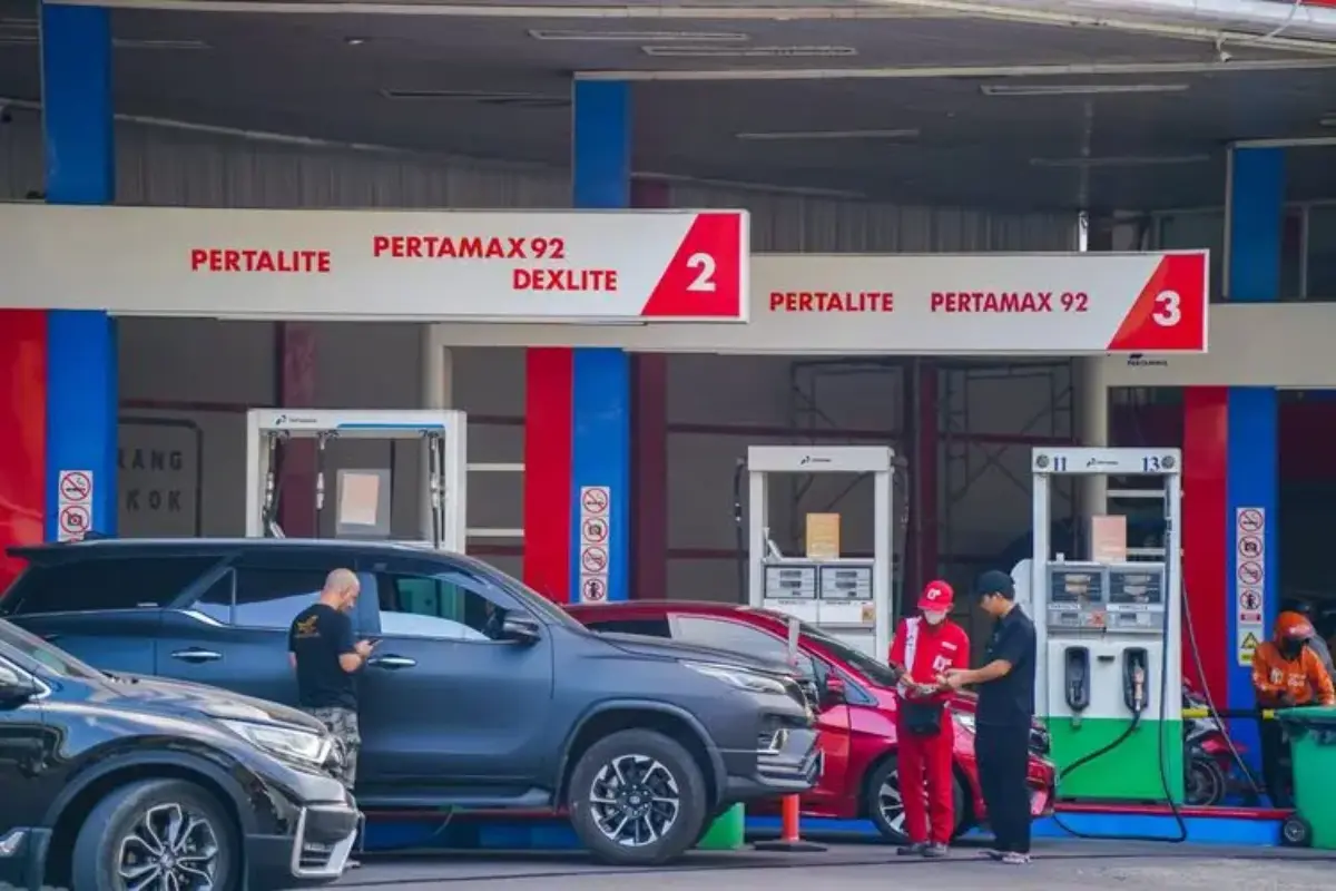 Cek Harga Dexlite Hari Ini, Sabtu 25 April 2026, Di Spbu Seluruh Indonesia