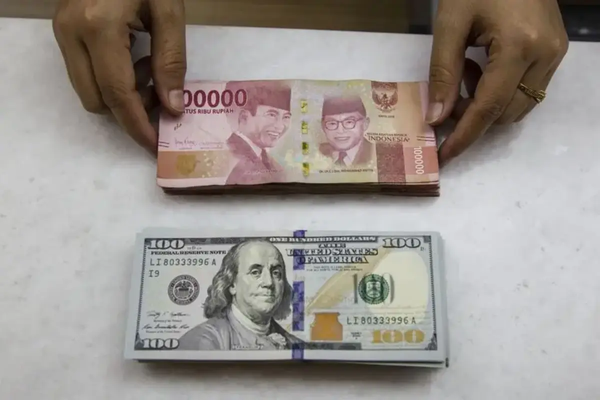 Rupiah Diproyeksi Sentuh Rp 17.400 Per Dollar As, Seberapa Kuat Fiskal Indonesia?