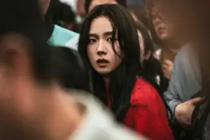 Nama Kakak Jisoo Dihapus dari Kredit Boyfriend on Demand di Tengah Kontroversi