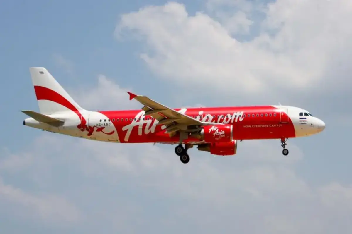 Thai Airasia Kurangi Penerbangan Karena Harga Avtur Naik Dan Penumpang Turun