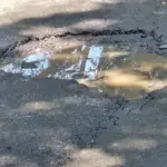 Tak Diperbaiki Pemerintah, Warga Lampung Tengah Patungan Rp 96 Juta Tambal Jalan Rusak