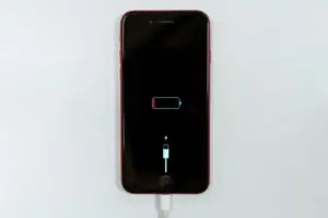 Belum Setahun Dipakai Battery Health iPhone Turun Drastis, Ini Penyebabnya
