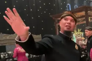 Masih Sibuk Kerja Jelang Hari Pernikahan, El Rumi Kena Tegur Ahmad Dhani