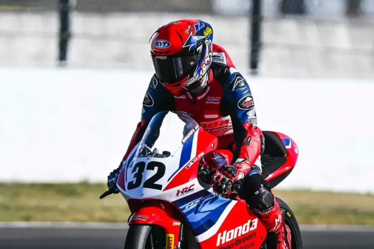 Kiandra Ramadhipa Finis Terdepan Di Balapan Kedua Red Bull Rookies Cup Jerez