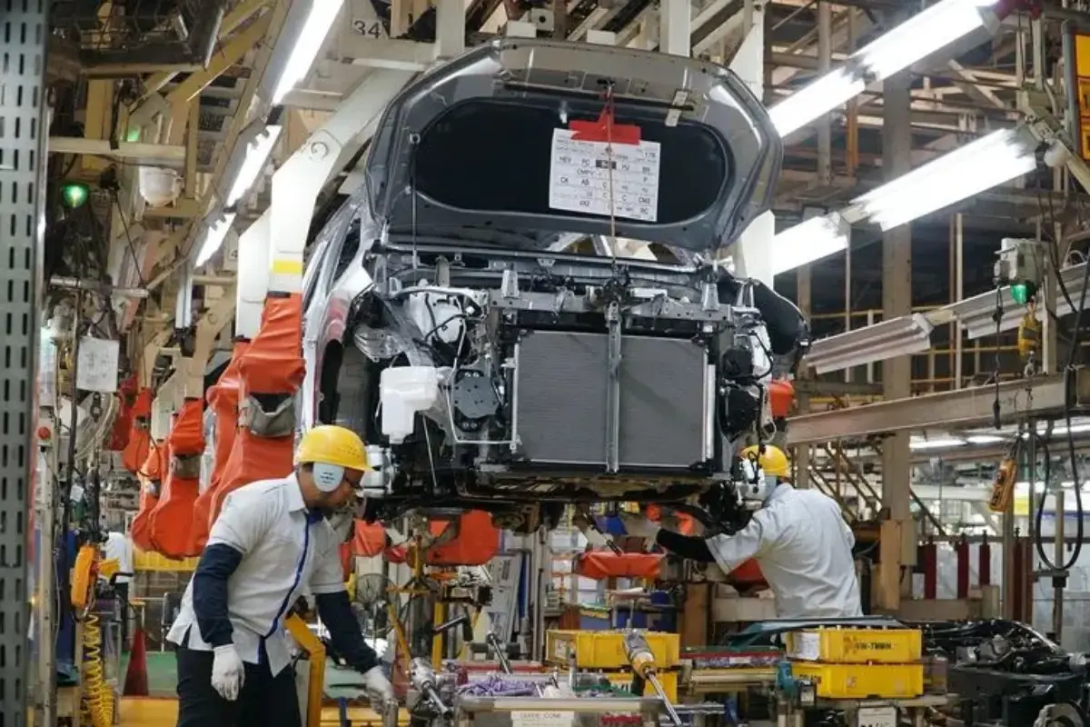 Tekanan Rupiah Ke Industri Otomotif: Astra Soroti Kenaikan Biaya Produksi