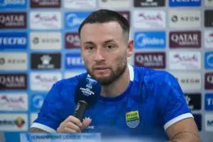 Marc Klok Tegaskan Persib Harus Juara dengan Kualitas