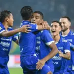 Persib Siaga Kuning di Puncak Klasemen, Hodak Beri Peringatan Tegas