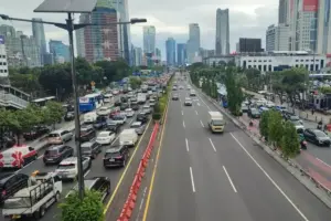 Situasi Lalin di Jakarta: Tol Dalam Kota Padat, Contraflow Halim-Senayan