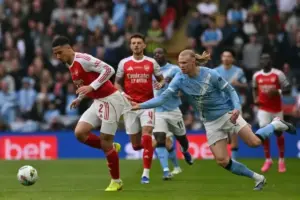 Jelang Arsenal Vs Newcastle, William Saliba: Perjuangan Belum Berakhir!