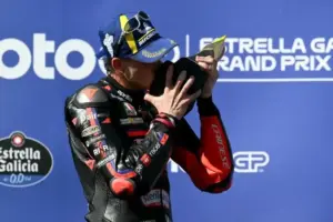 Candaan Bezzecchi soal Tiru Taktik Valentino Rossi di MotoGP 2026