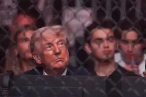 Tiga Ledakan Terdengar di Lokasi Jamuan Makan Malam yang Dihadairi Trump