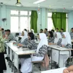 Pengamat Ingatkan Negara Wajib Menjamin Kesejahteraan Guru Honorer Sekolah Swasta