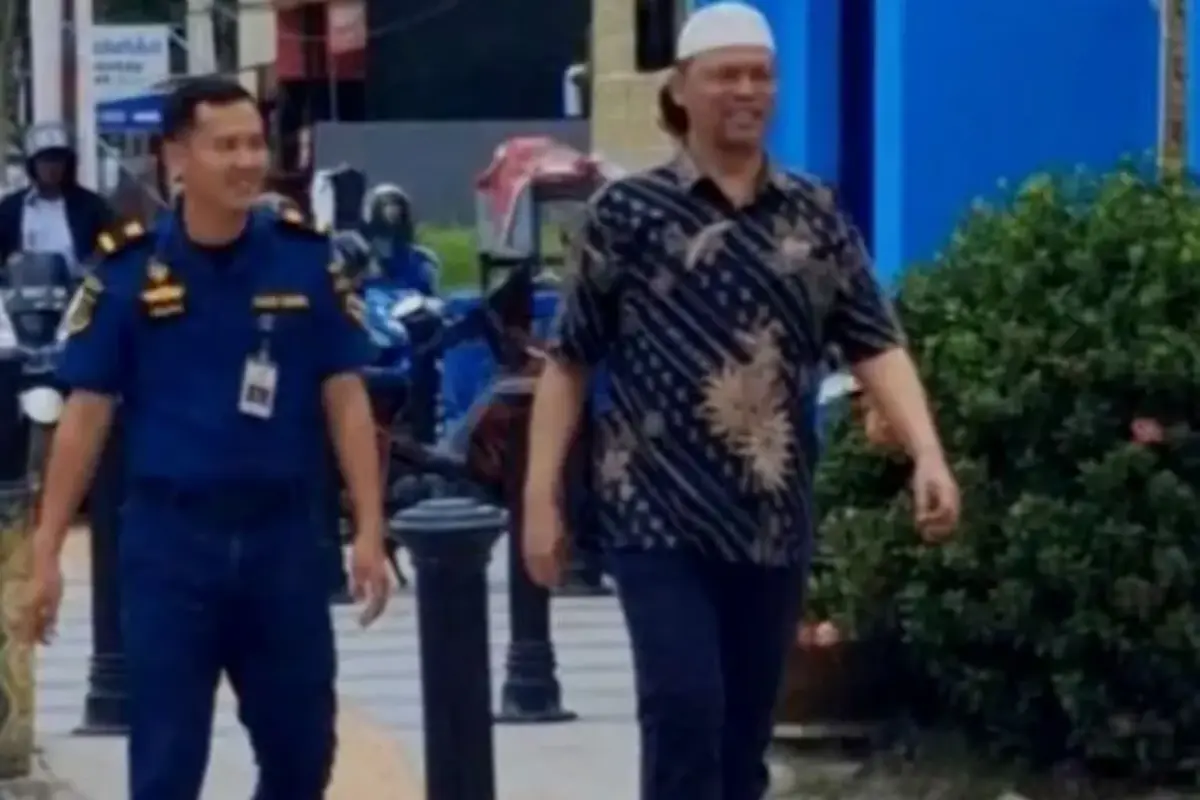 Napi Terciduk Ngopi di Kafe, Saat SOP Tak Cukup Tutup Celah Pelanggaran