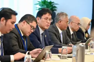 Dari Washington ke Jakarta: Peringatan Keras Purbaya tentang Biaya Logistik 23 Persen