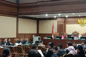 Hakim Sindir Pejabat Kemnaker Repot-repot Peras Swasta buat Beli Tinta dan Blangko