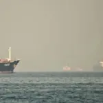 Iran Sita Dua Kapal di Selat Hormuz, Harga Minyak Tembus 100 Dollar AS