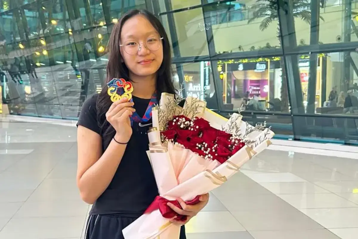 Danica Odelia, Kartini Gen Z yang Taklukkan Olimpiade Matematika Eropa 