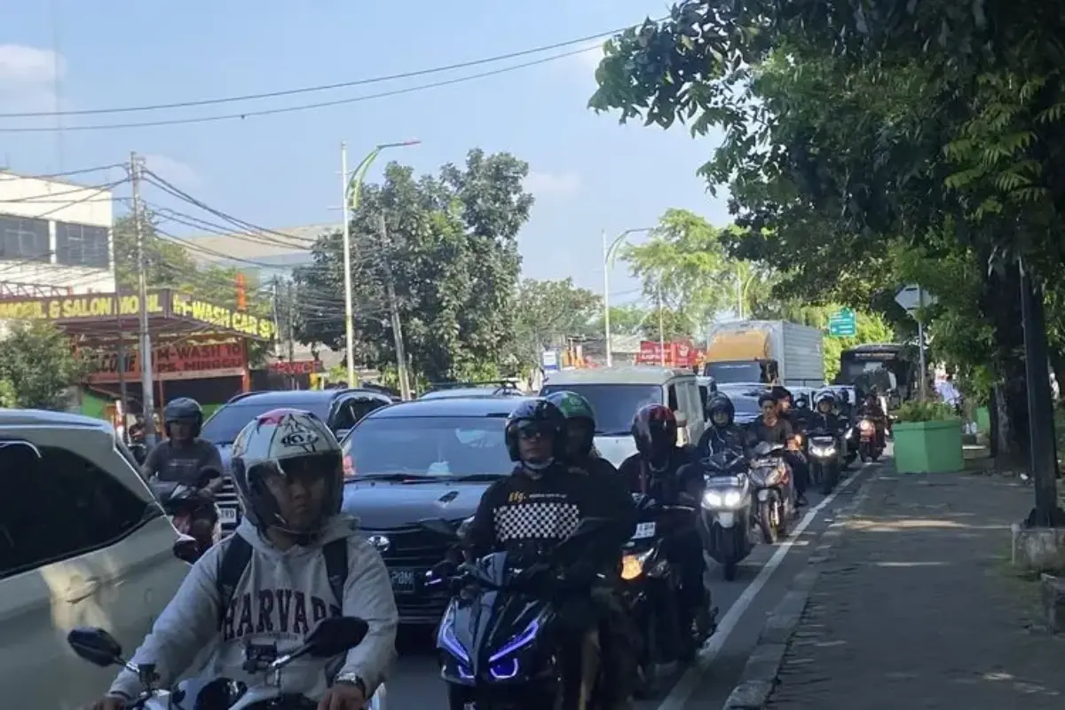 Kantor Kemendagri di Pasar Minggu Jaksel Kebakaran, Lalu Lintas Arah Tebet Padat