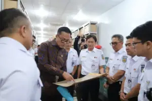 Dony Oskaria Dorong BUMN Jadi Penghubung Kebijakan Negara