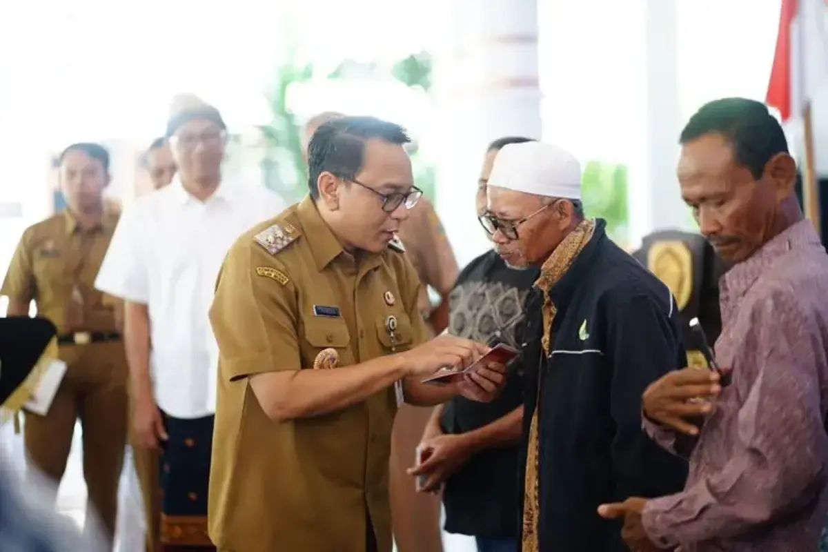 Penantian Panjang Berbuah Kabar Gembira, 6.700 Petani Pati Terima Bantuan Stimulan Rp 15 Miliar