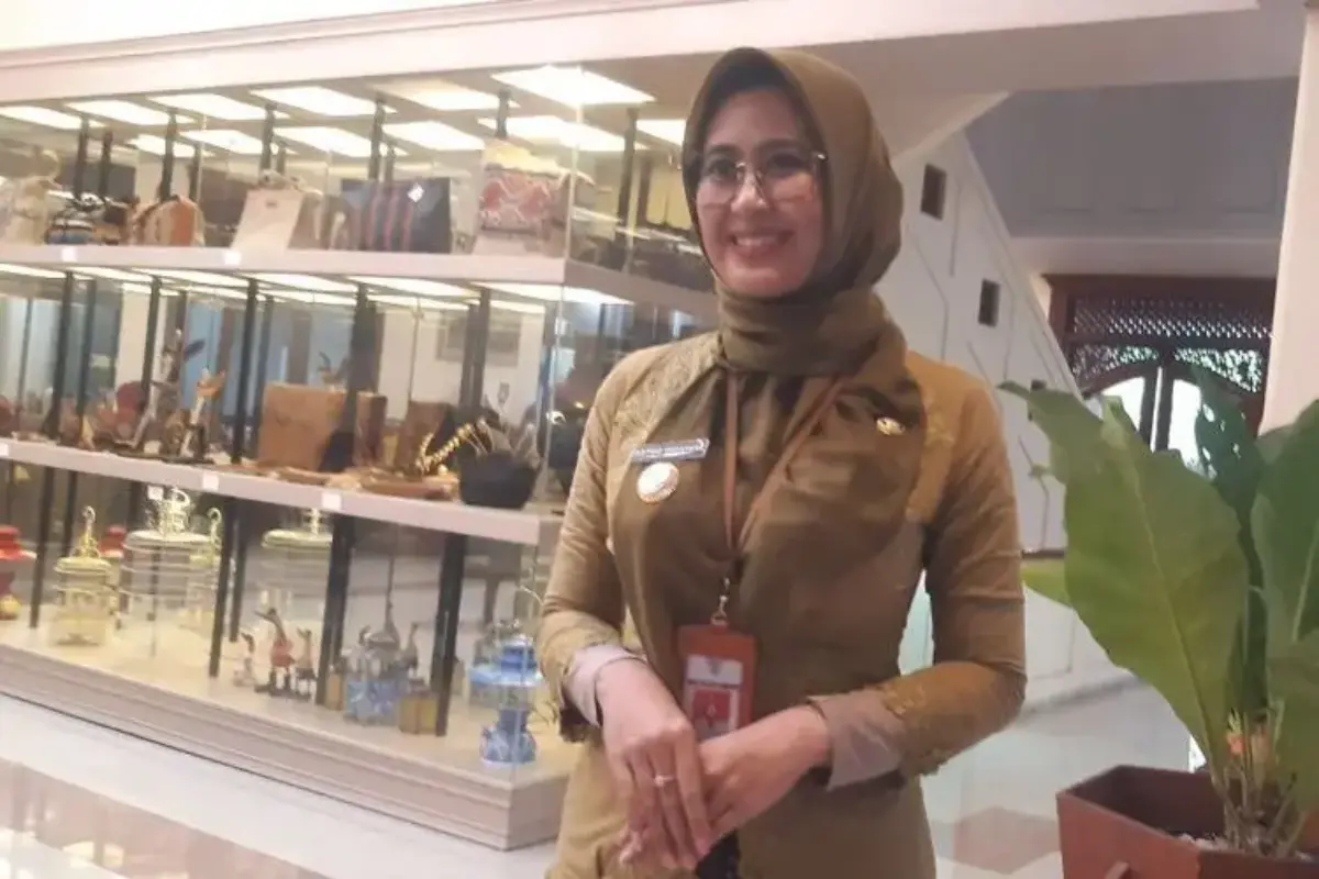 Gaya Berbeda Wakil Wali Kota Solo Astrid Widayani Di Hari Kartini, Kenakan Kebaya Dan Bicara Ruang Aman Perempuan