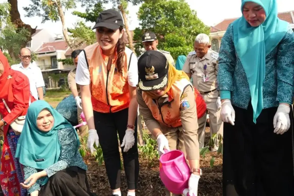 Hari Kartini, Pemkot Jakbar Gelar Tanam Pangan Alternatif Untuk Hadapi Krisis