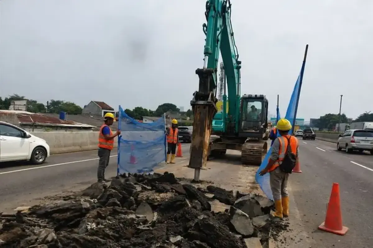 Atur Waktu Perjalanan, Sejumlah Lajur Tol Jakarta-Tangerang Ditutup