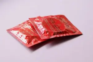 Perang Iran Ganggu Pasokan, Harga Kondom Terancam Naik 30 Persen