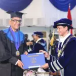 Lulus S3 ITS Usia 65 Tahun, Siens Jadi Wisudawan Tertua, Hadapi Tantangan Daya Ingat Menurun