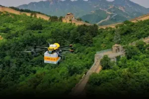 Video Viral Drone Antar Makanan ke Tembok Besar China, Ongkir Cuma Rp 10.000