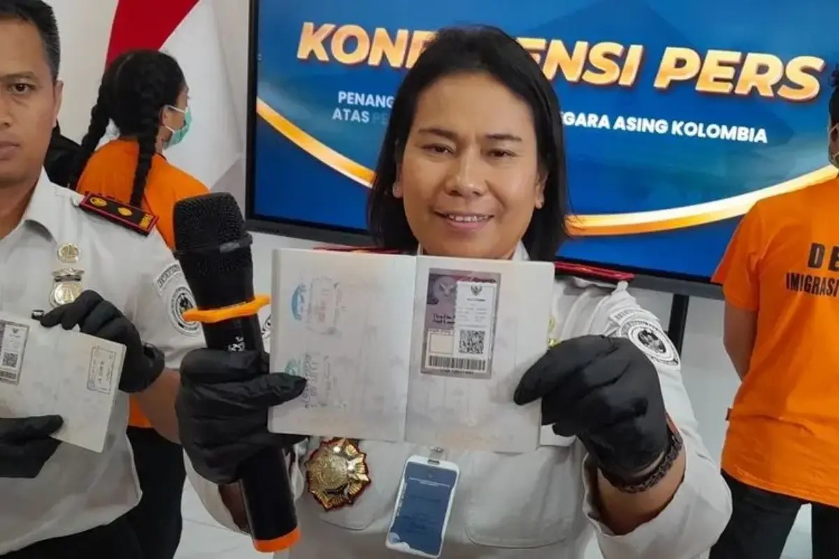 Deportasi Wna Kolombia Yang Ngamen Tidak Membebani Apbn, Imigrasi Diy Tegaskan Biaya Ditanggung Sendiri
