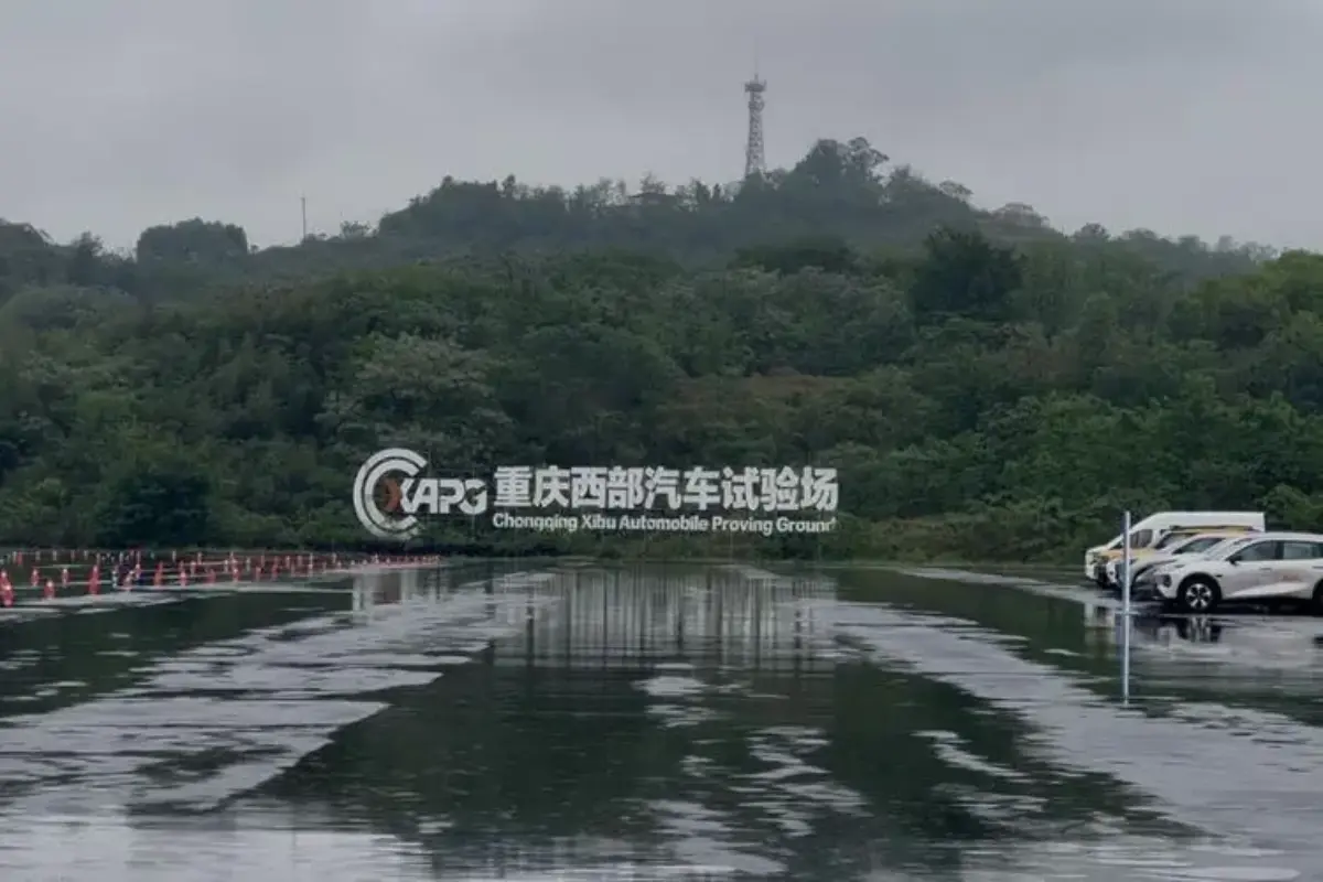 Menguji Batas Kemampuan Mobil Changan di Dianjiang Proving Ground