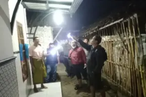 Tak Terima Ibu Didekati Pria Lain, Pemuda di Pasuruan Lempar Bom Ikan