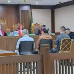 Tiga Terdakwa Korupsi Minyak Mentah Dituntut 8 hingga 14 Tahun Penjara