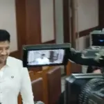 Momen Ammar Zoni Lempar Senyum Jelang Vonis