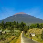 Suhu Kawah Gunung Slamet Naik Tajam, dari 280 Jadi 460 Derajat Celsius