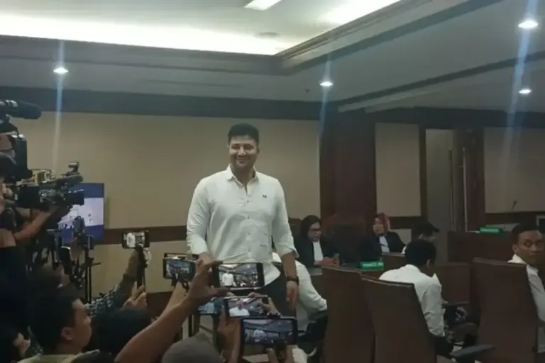 Hal yang Meringankan dan Memberatkan dalam Putusan 7 Tahun Penjara Ammar Zoni