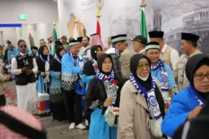 Sesak Napas Setelah Turun Pesawat, Jamaah Haji Asal Tegal Meninggal di Madinah
