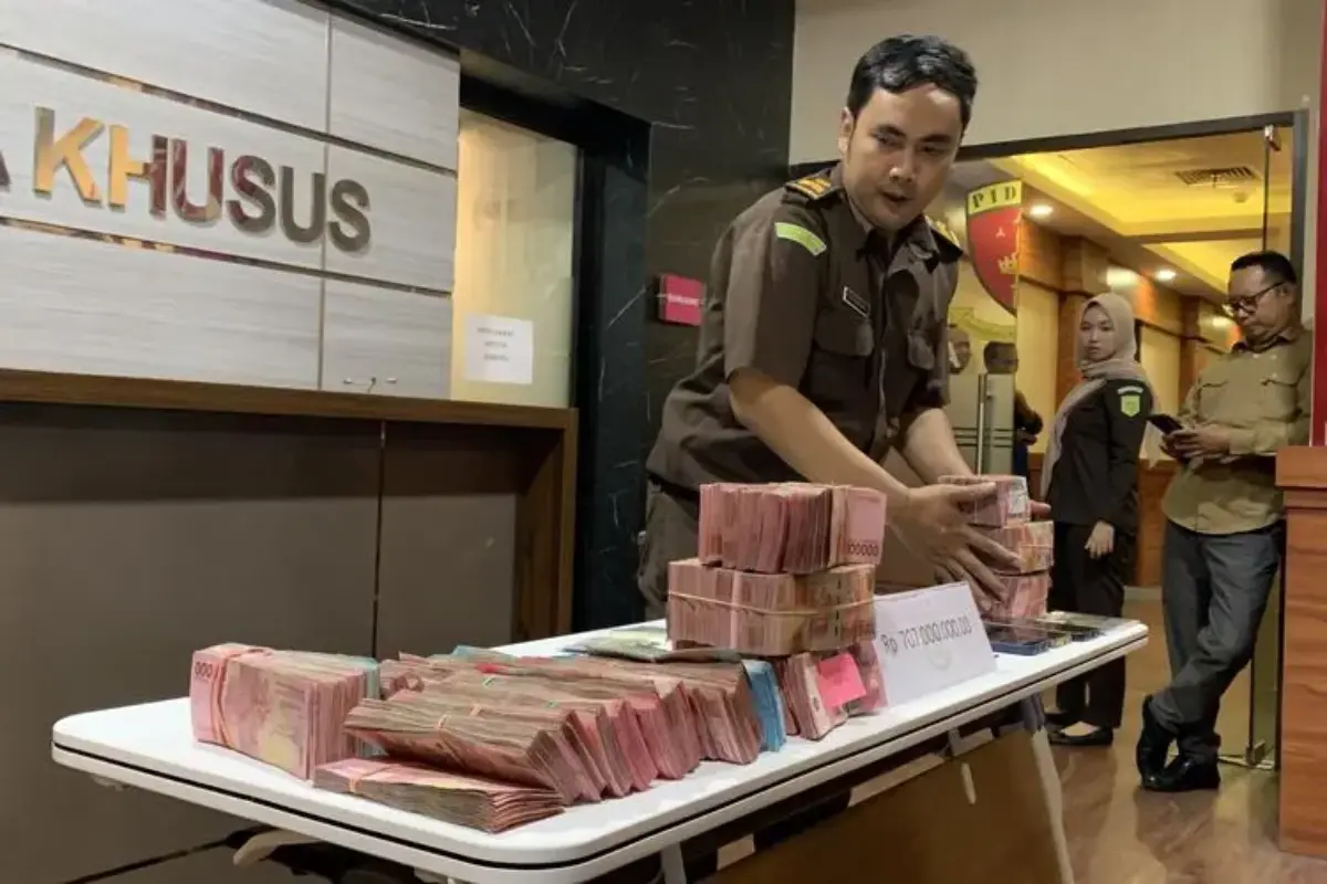 Pungli Izin Di Esdm Jatim Berlangsung 2 Tahun, Mengalir Ke 19 Staf