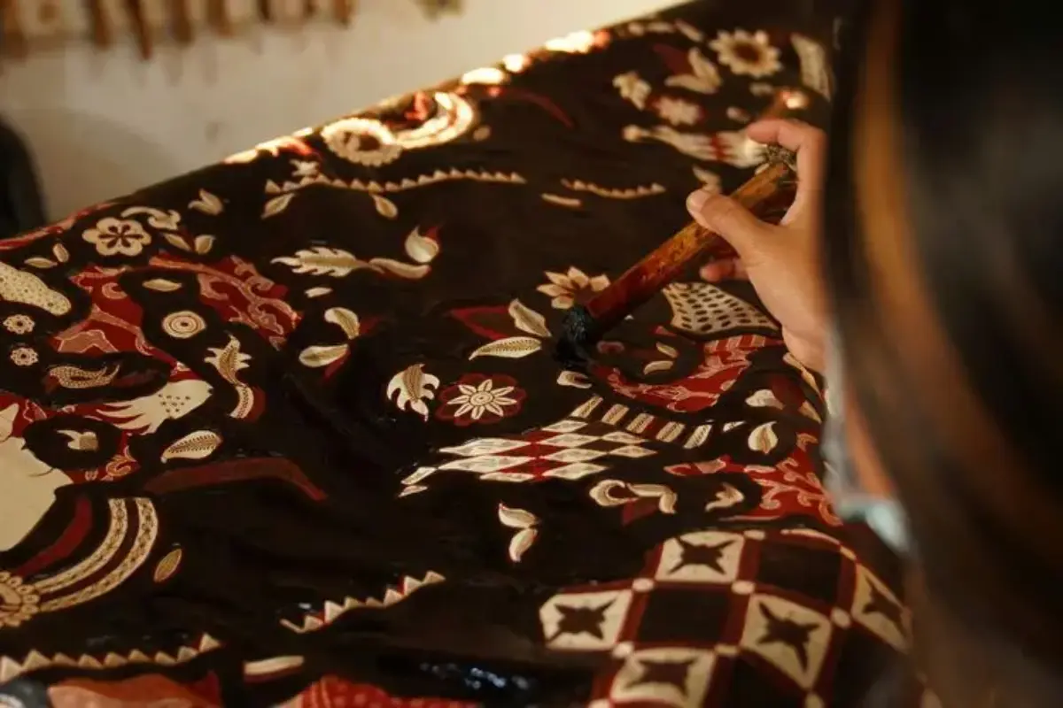 Tak Perlu Rumit, Melestarikan Batik Bisa Dimulai Dari Rumah Dengan Cara Sederhana
